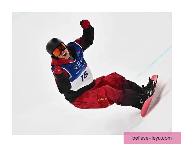 北京冬奥精彩瞬间回顾各国运动员突破自我再创佳绩