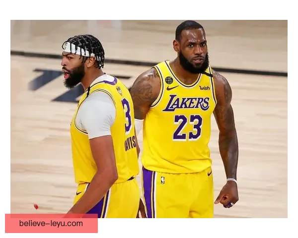 湖人队新赛季阵容曝光 詹姆斯领衔三大核心力争总冠军